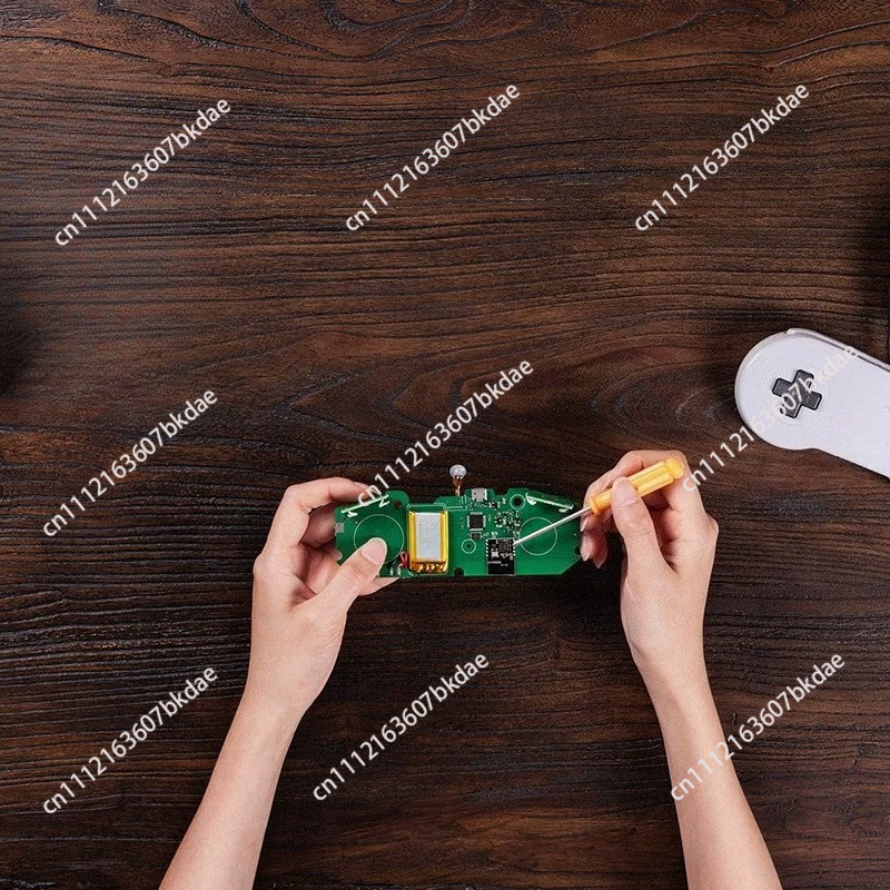 Retro Gaming Kit - Kit Adattatore Controller di Gioco Bluetooth