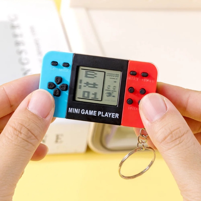 Console di Gioco Elettronica P - Retro Gaming Keychain recensione e prezzo